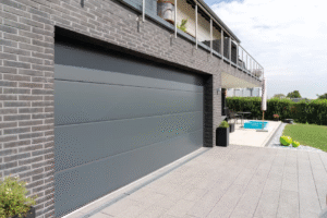 Wie ein Garagentor Ihr Zuhause sicherer macht